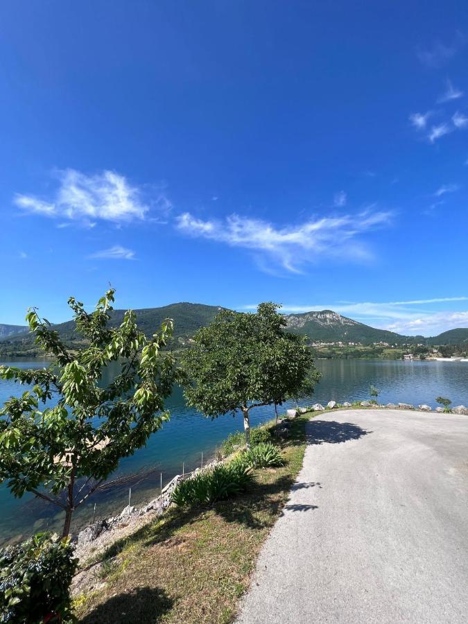 Vila Kuca Za Odmor Oaza Mira Kovacevo Polje Exteriér fotografie